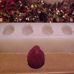 Strawberry-Medium-Embeds-4-Cavity-Silicone-Mold-5143